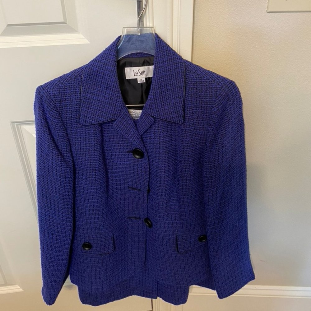 Le Suit Pant suit set/skirt